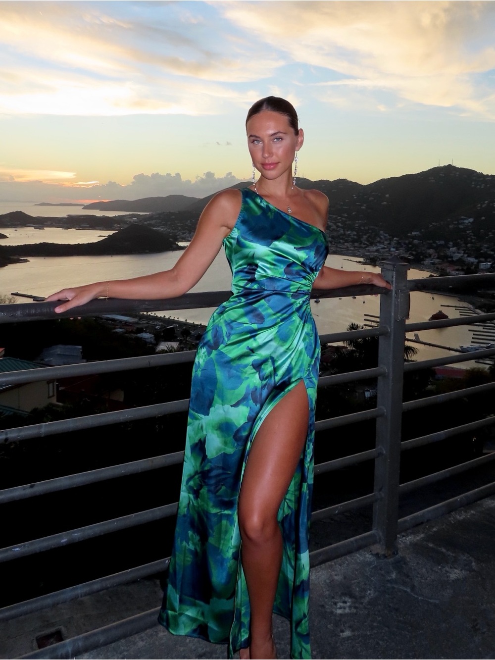Beautiful Green Dress